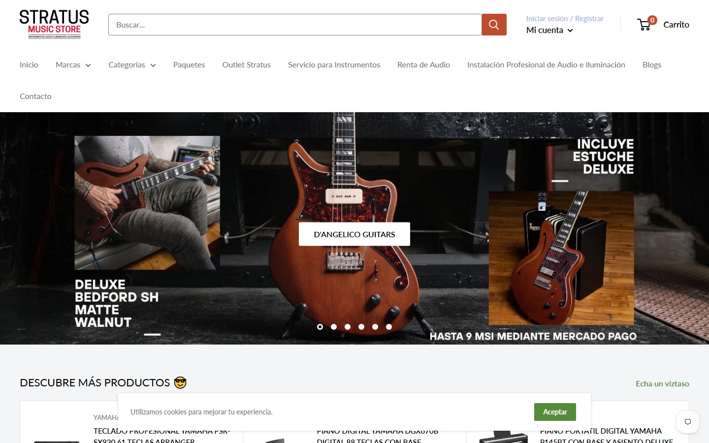 Tienda en línea Stratus Music Store con guitarras y navegación de e-commerce
